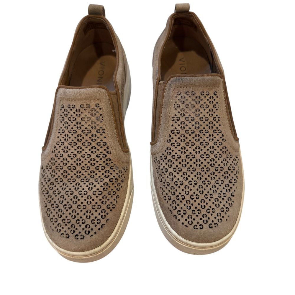 Vionic Slip On Sneakers Perforated Comfort Casual Shoes Women's Size 8